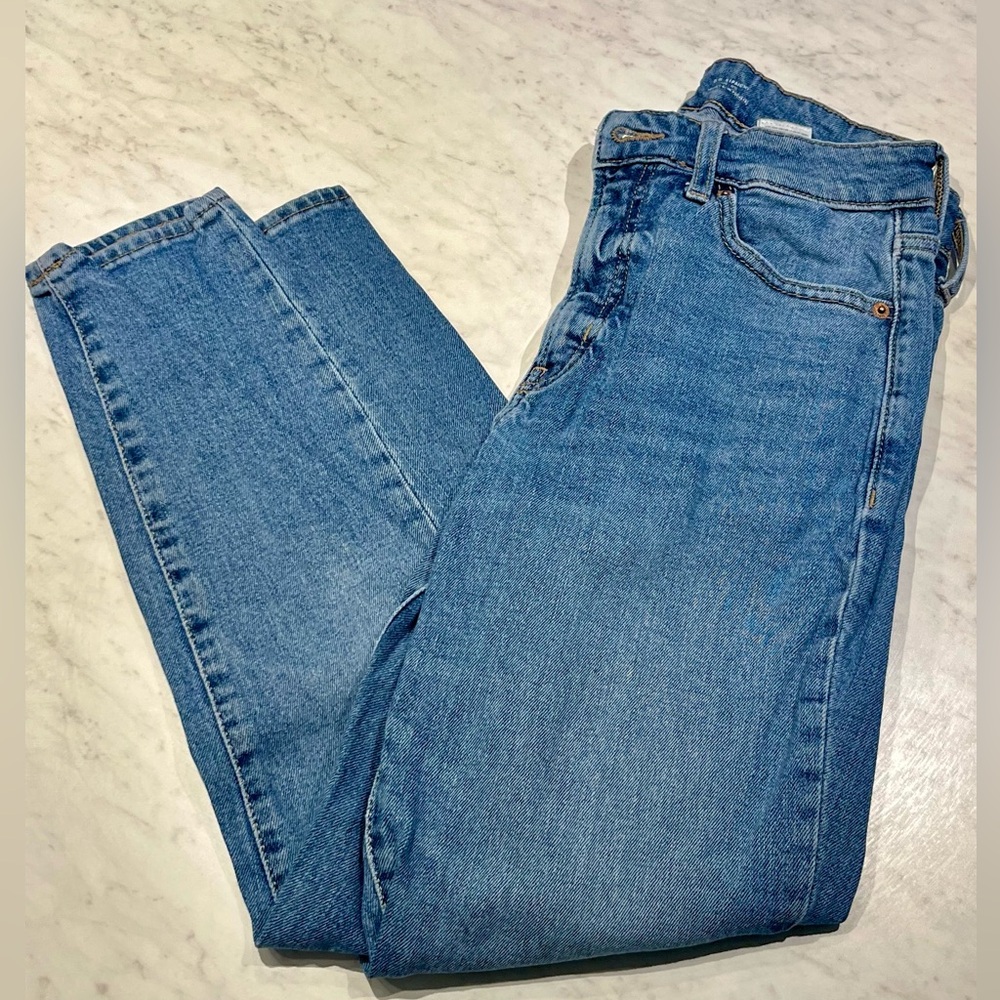 Sz 4 OG Straight Old Navy Jeans Ankle Length 99% Cotton